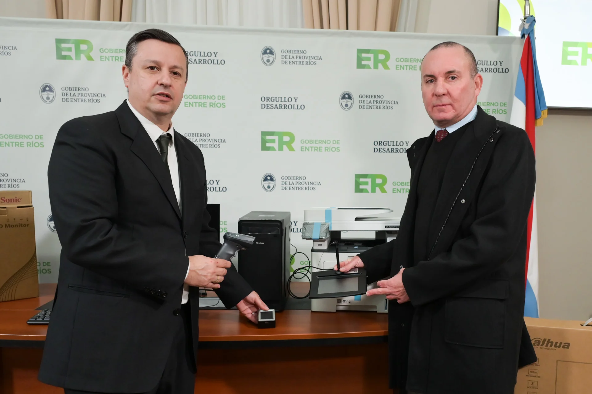 Ciudades de Paraná Campaña recibirán equipamientos tecnológicos para la emisión del nuevo DNI
