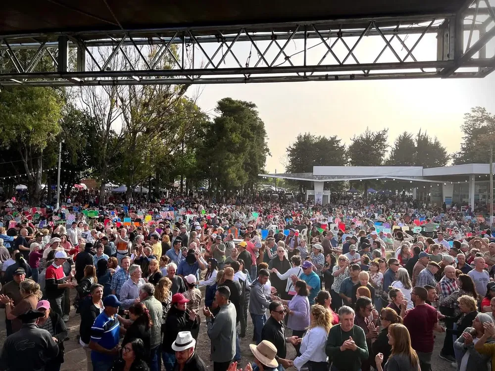 668626107_1379628510849485_2023500232362490899_n