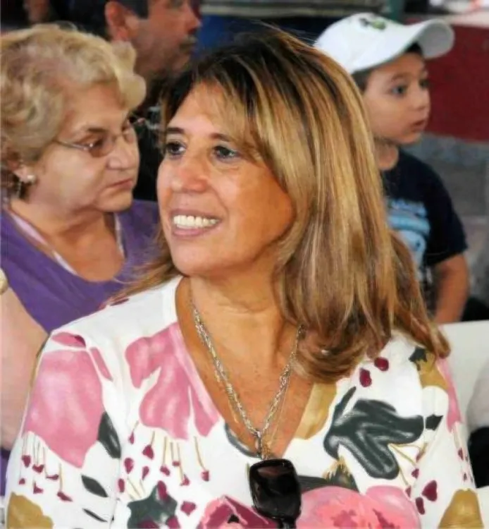 Cris-Cremer (1) (1) (1)