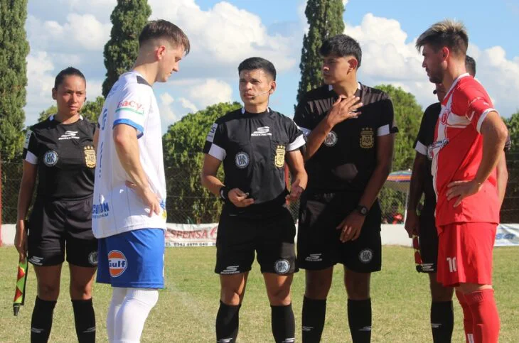 arbitro-fecha-3-a-e1775250841138-730x483