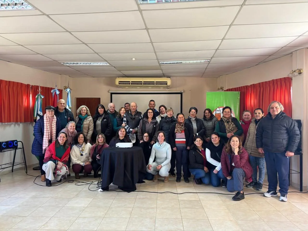 Encuentro de la Red 127/12 en María Grande